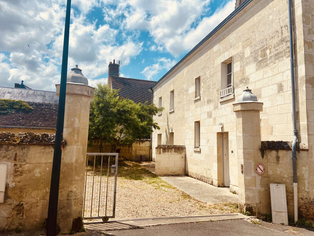 Maison à COUTURE-SUR-LOIR