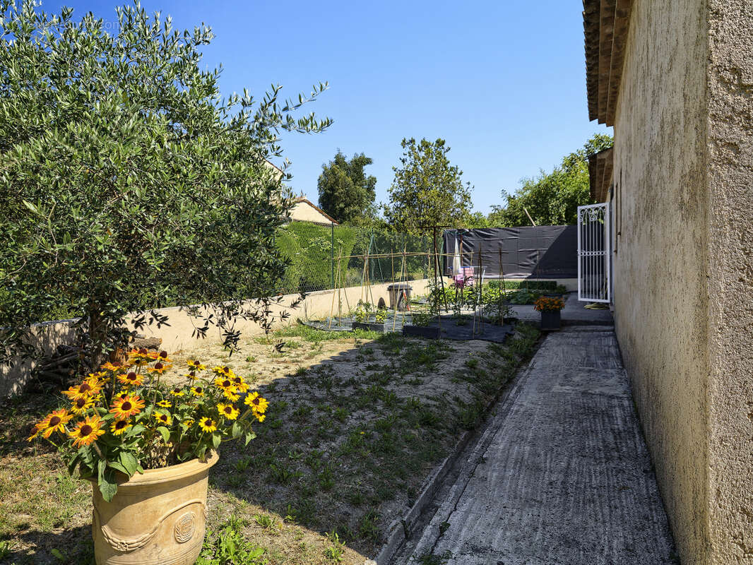 Maison à VILLENEUVE-LOUBET