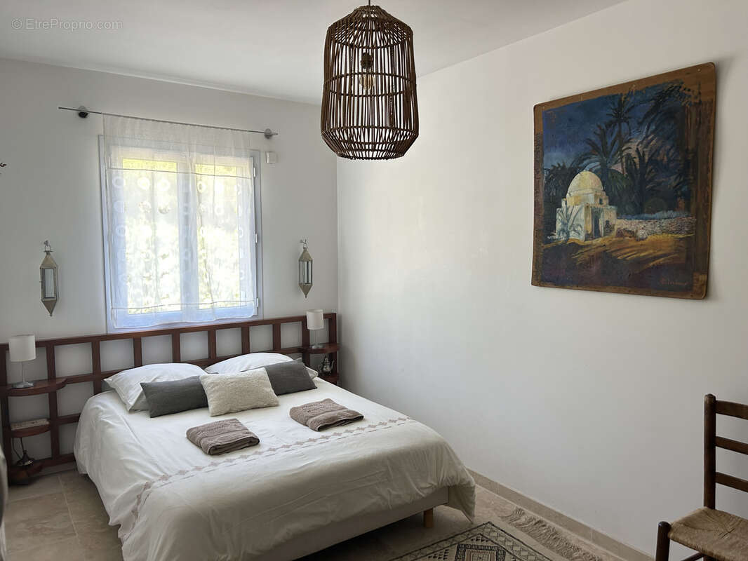 Maison à SOLLIES-PONT