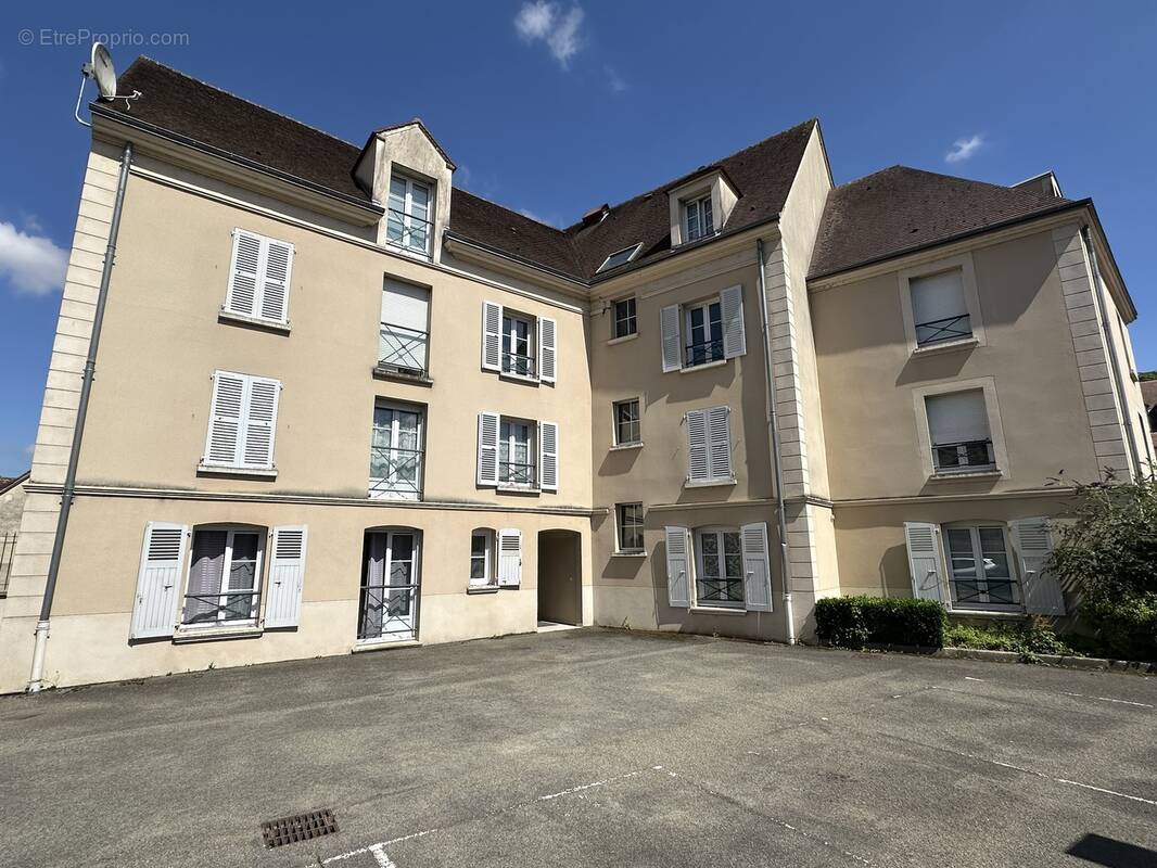 Appartement à MAINTENON