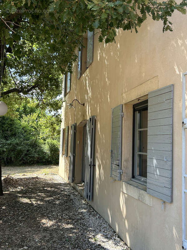 Maison à SAINT-QUENTIN-LA-POTERIE
