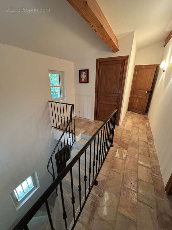 Maison à SAINT-QUENTIN-LA-POTERIE