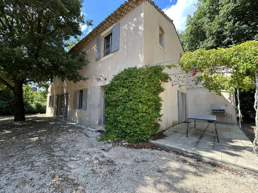 Maison à SAINT-QUENTIN-LA-POTERIE