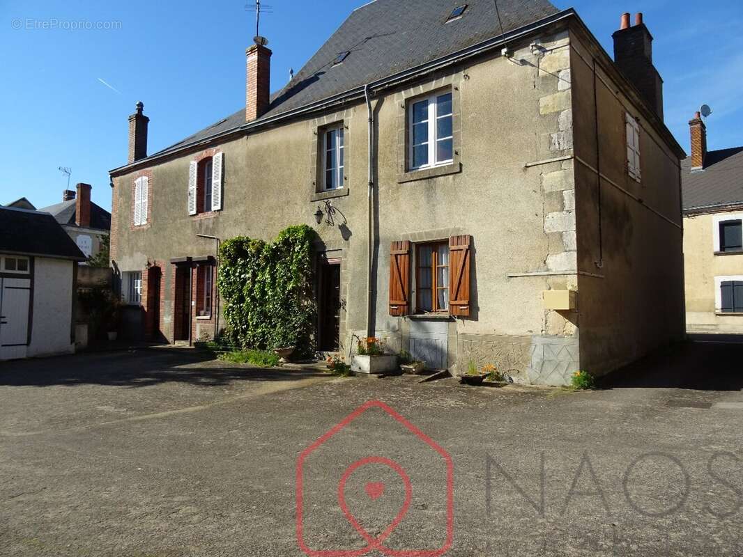 Maison à BLANCAFORT