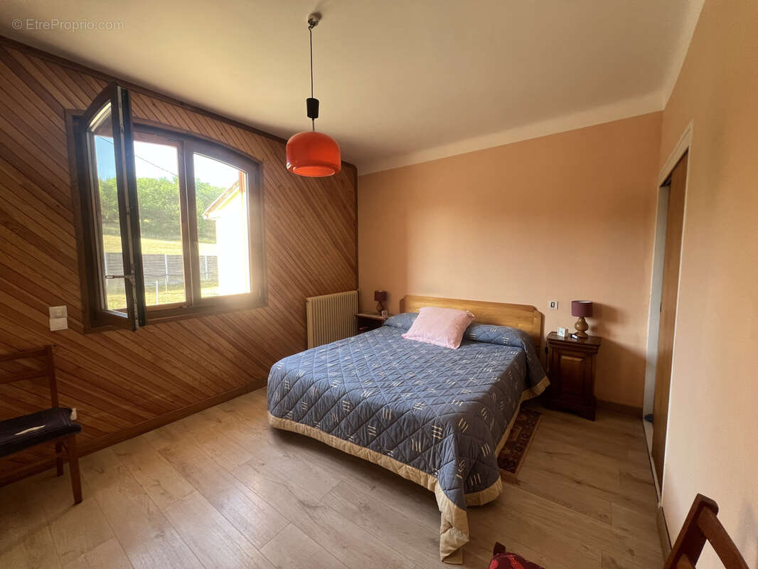 Maison à SERRALONGUE