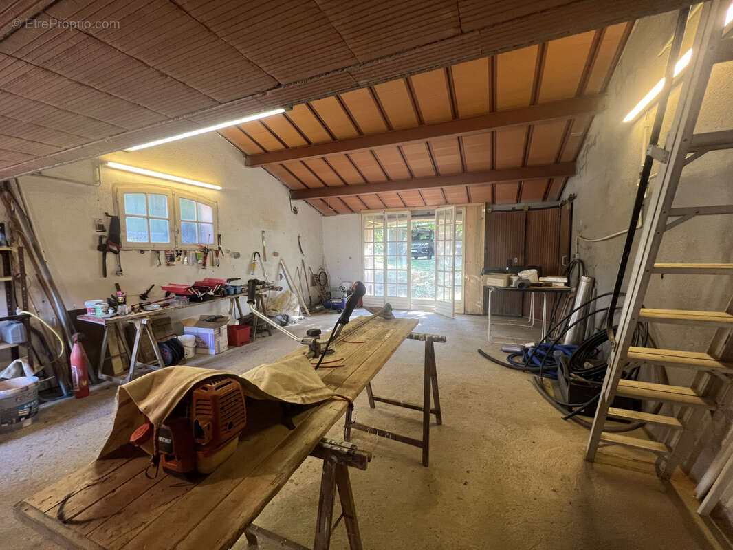 Maison à SERRALONGUE