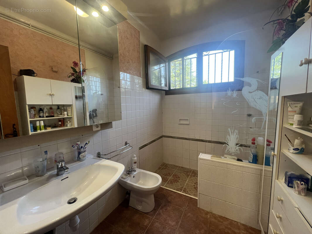 Maison à SERRALONGUE