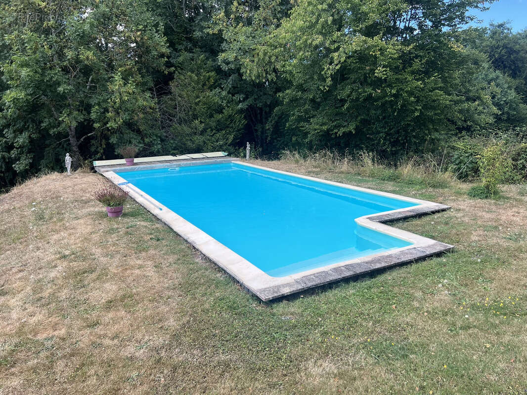 Maison à LIGNY-EN-BRIONNAIS