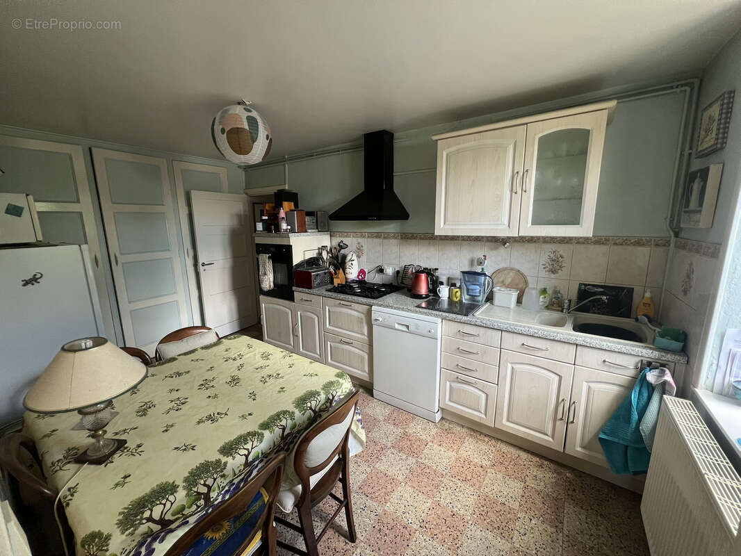 Maison à LIGNY-EN-BRIONNAIS