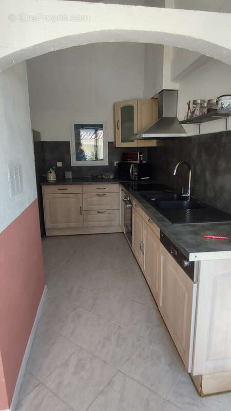 Maison à MONTAIGU-DE-QUERCY