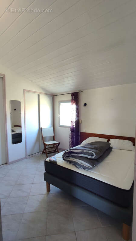 Maison à MONTAIGU-DE-QUERCY