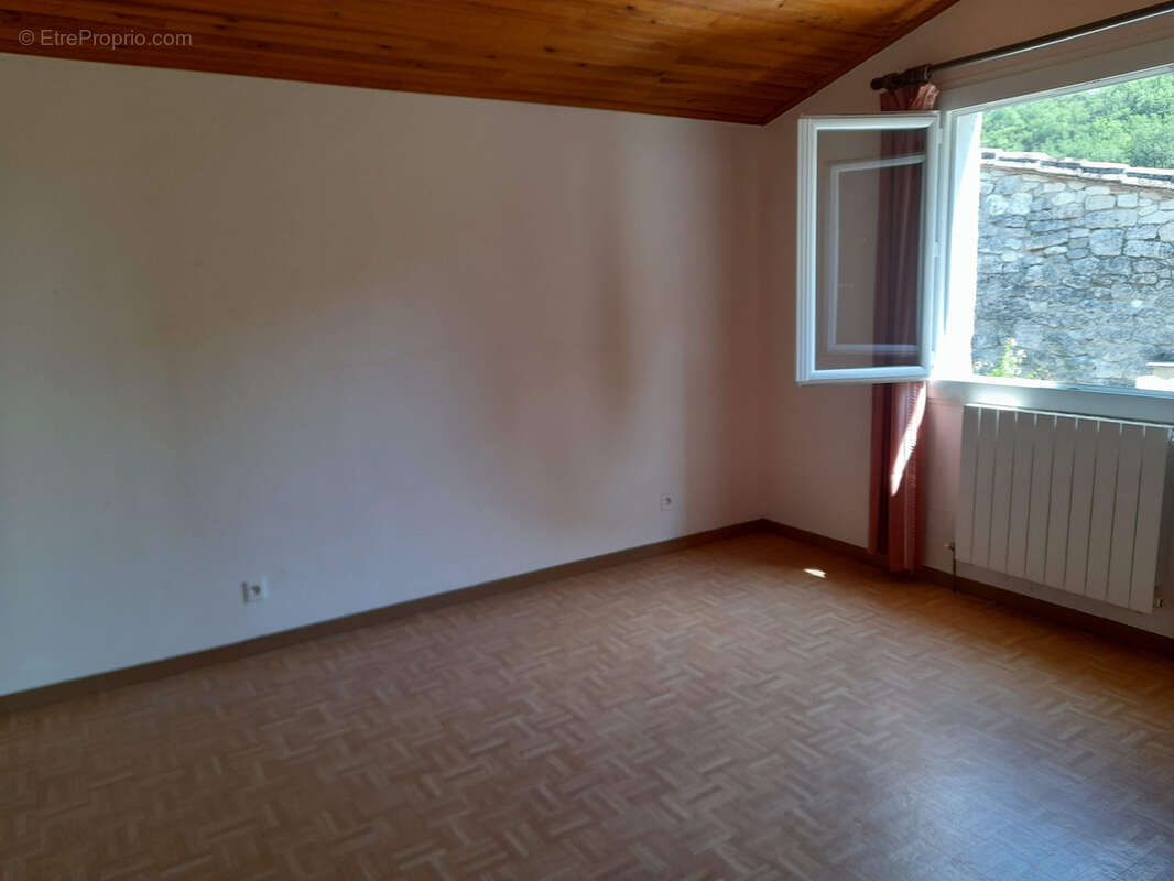 Maison à BAGAT-EN-QUERCY