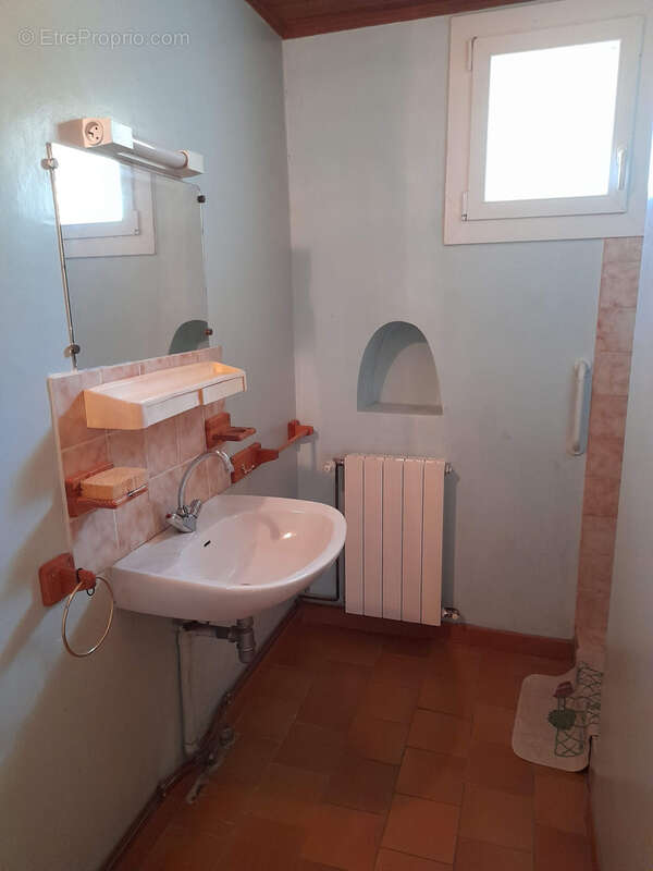 Maison à BAGAT-EN-QUERCY