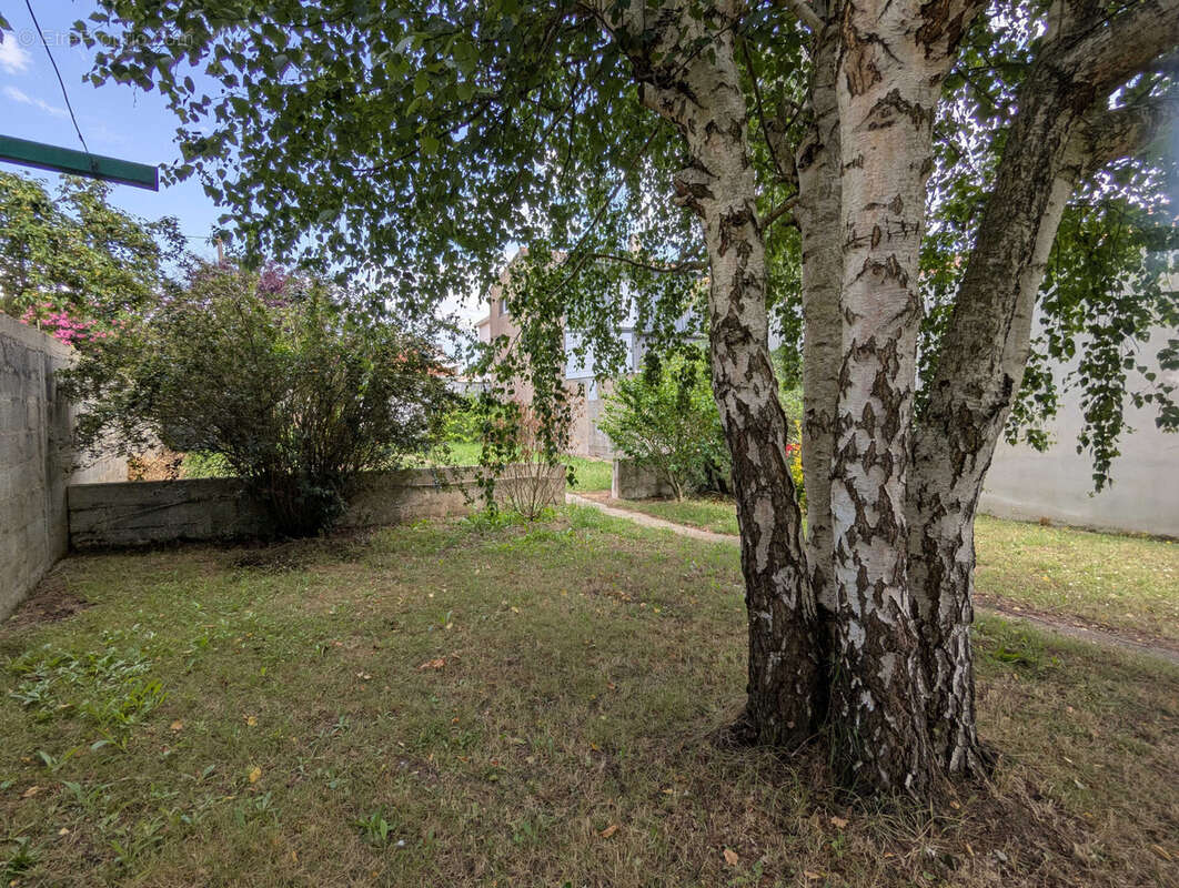 Terrain à LES SABLES-D&#039;OLONNE