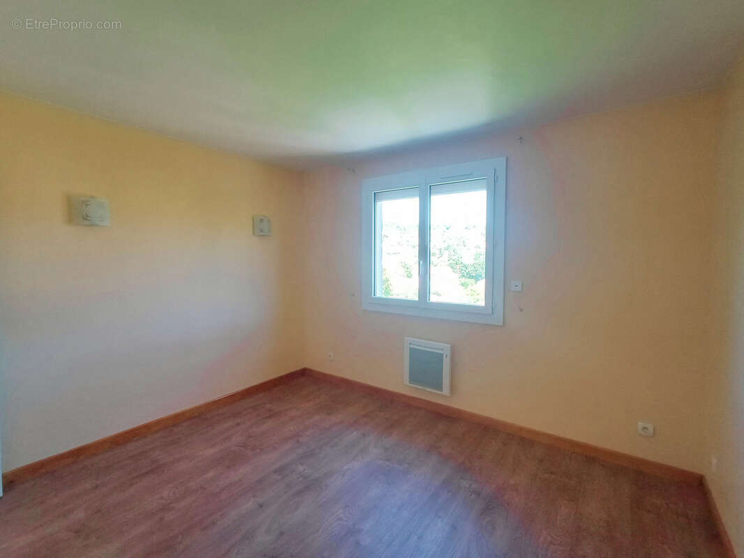 Appartement à AUBENAS