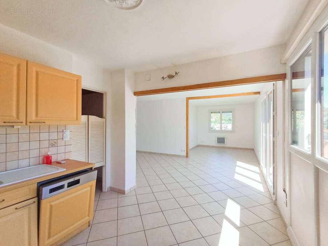 Appartement à AUBENAS