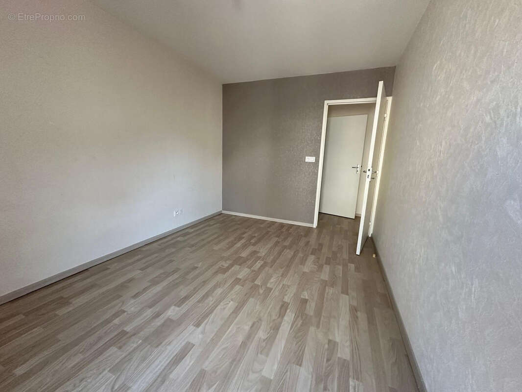 Appartement à LA RICHE