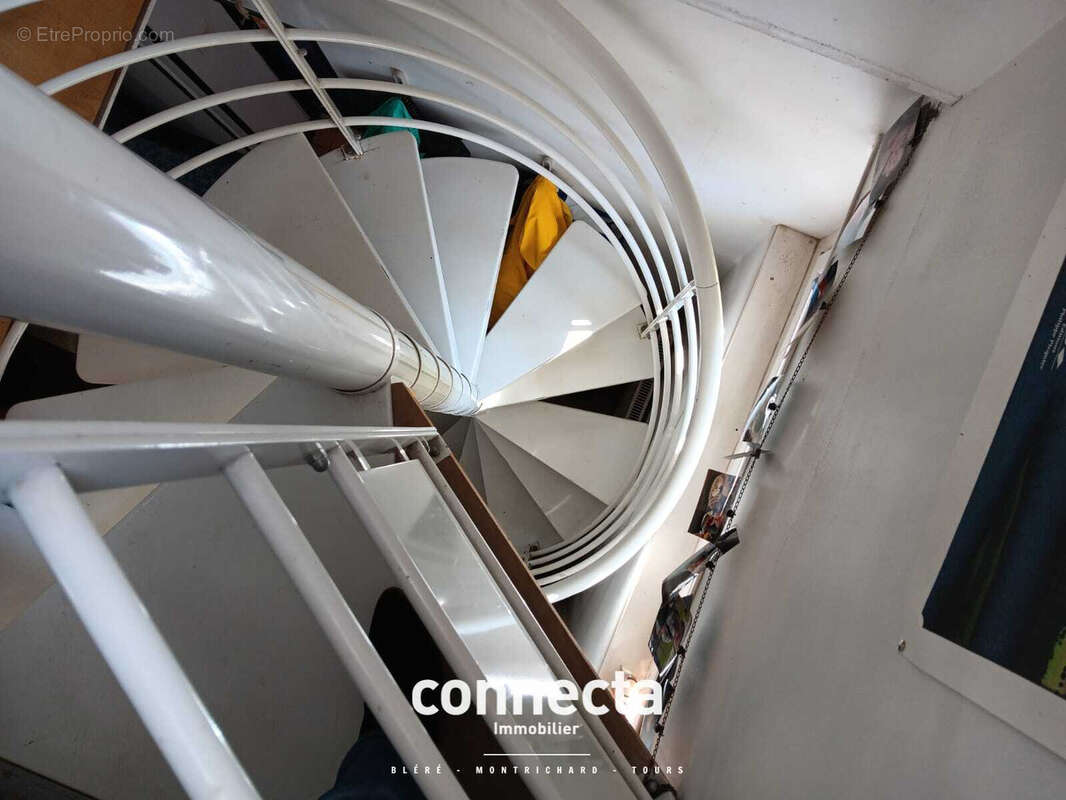 Maison à MONTHOU-SUR-CHER