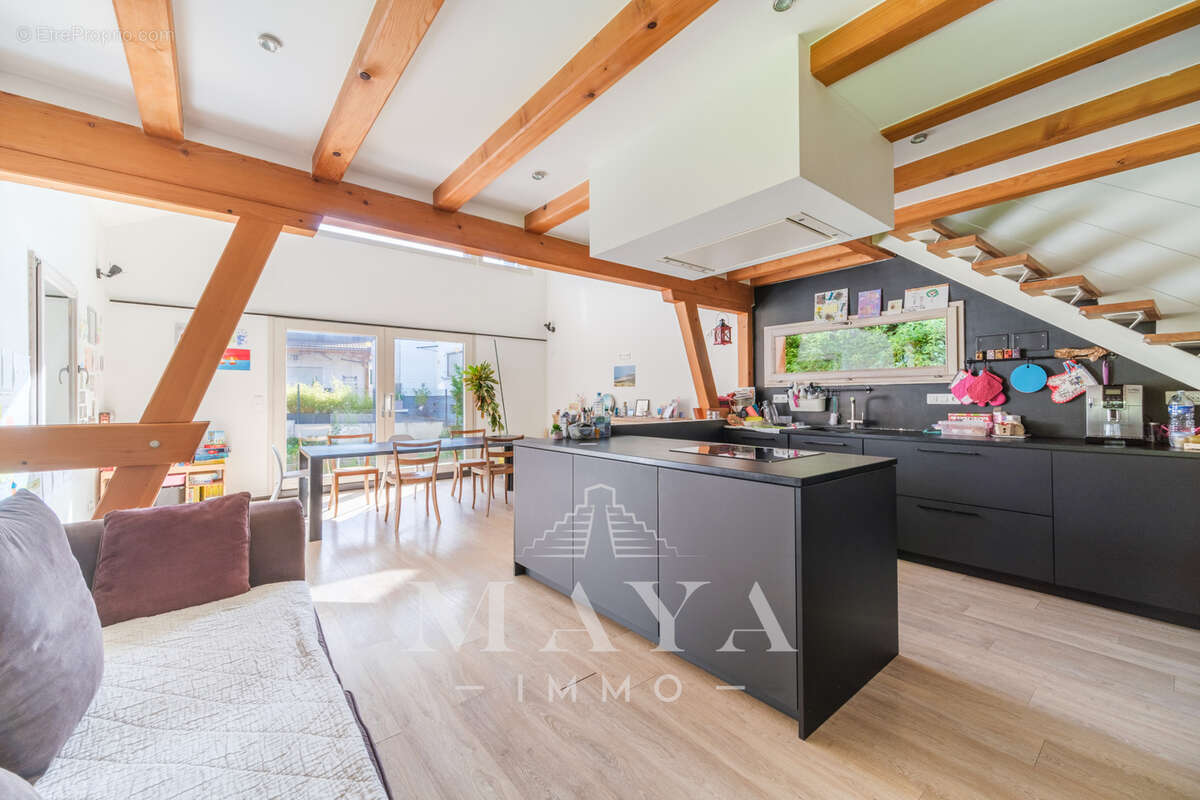 Maison à ROPPENTZWILLER