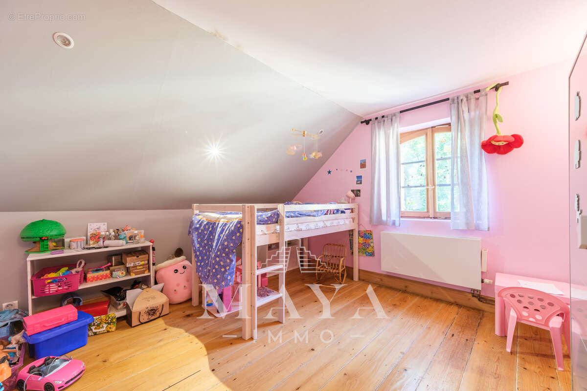 Maison à ROPPENTZWILLER