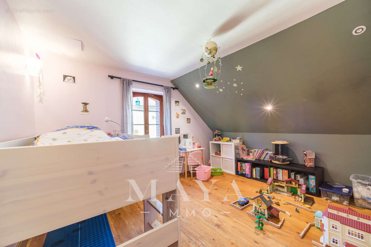 Maison à ROPPENTZWILLER