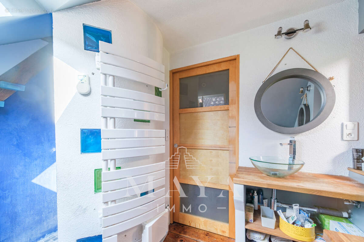 Maison à ROPPENTZWILLER