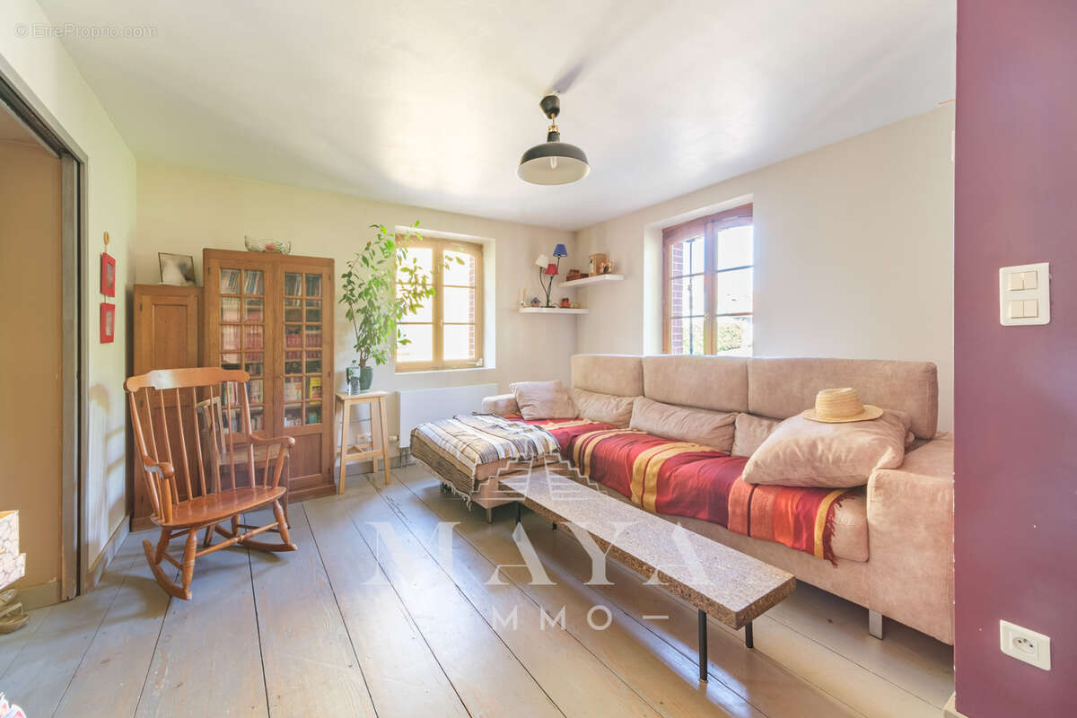 Maison à ROPPENTZWILLER