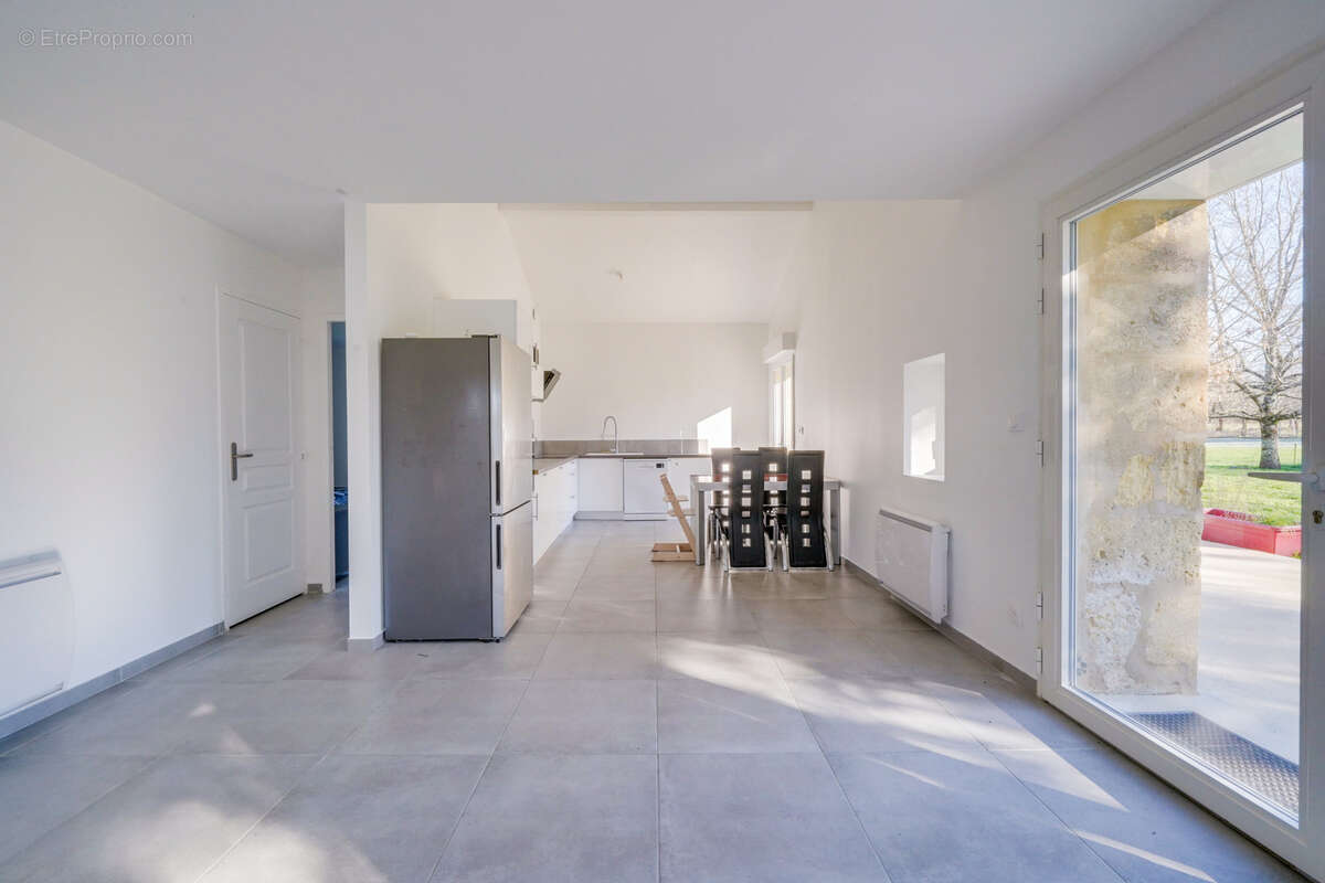 Maison à SAINT-ANDRE-DE-CUBZAC