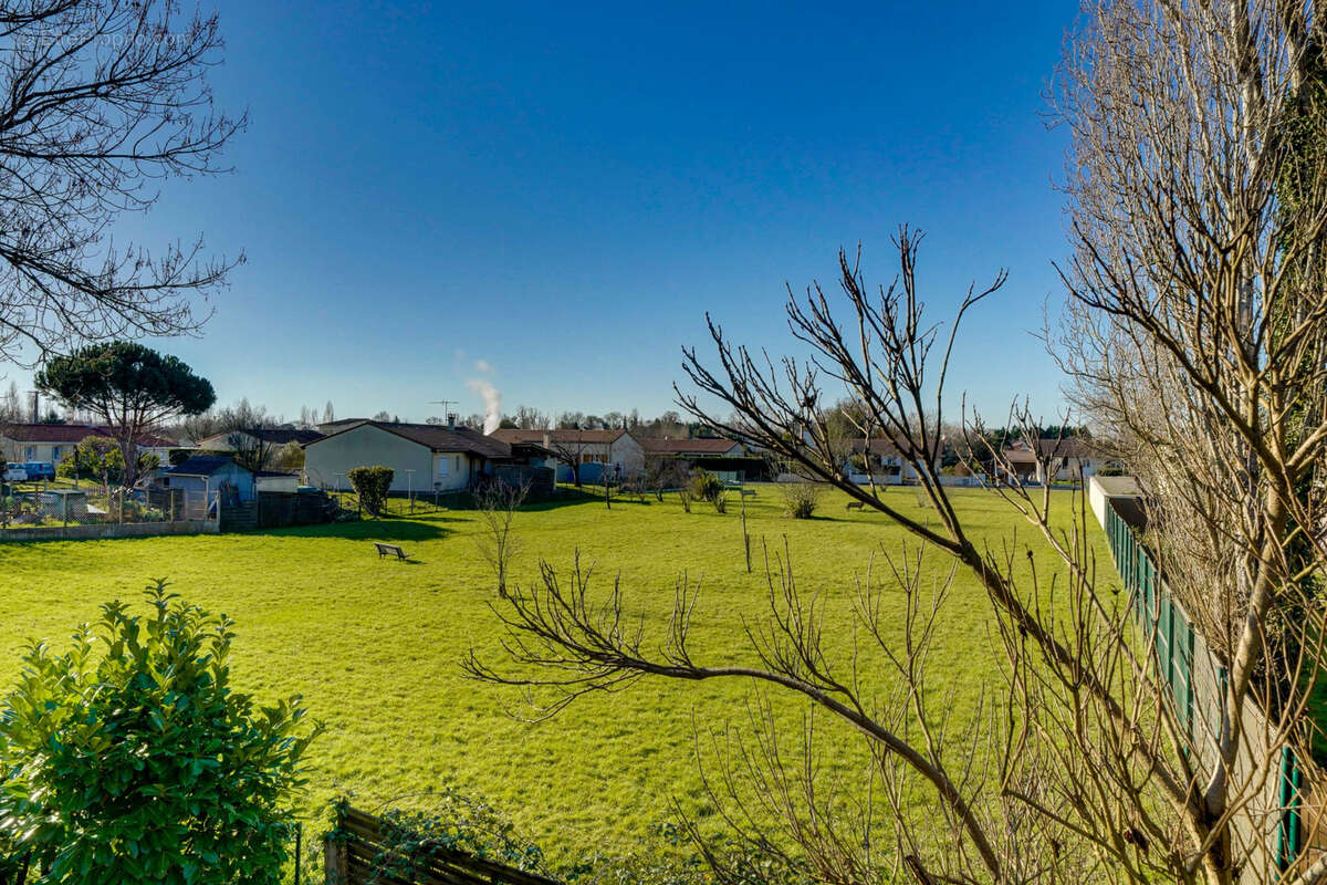 Appartement à SAINT-LOUIS-DE-MONTFERRAND