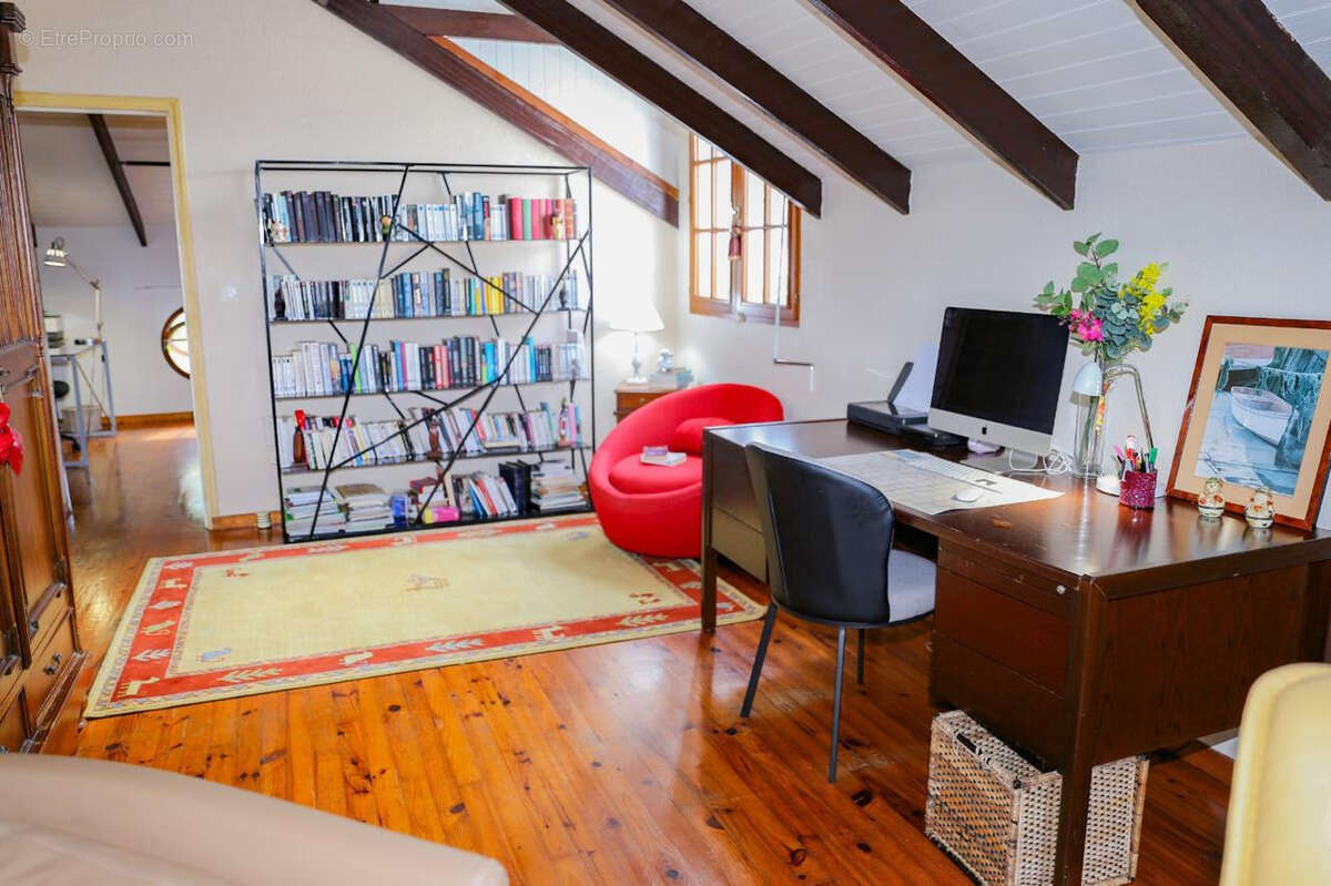 Maison à BAIE-MAHAULT