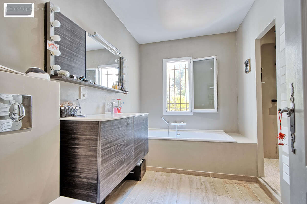 Maison à LE BEAUSSET