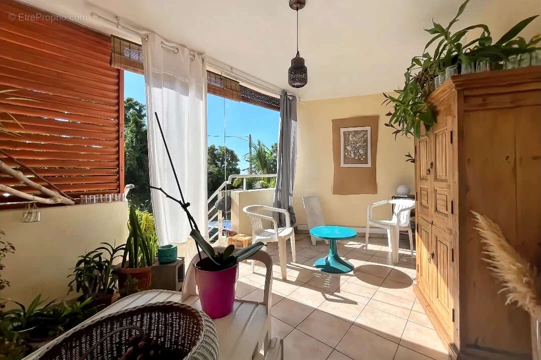 Appartement à SAINT-DENIS