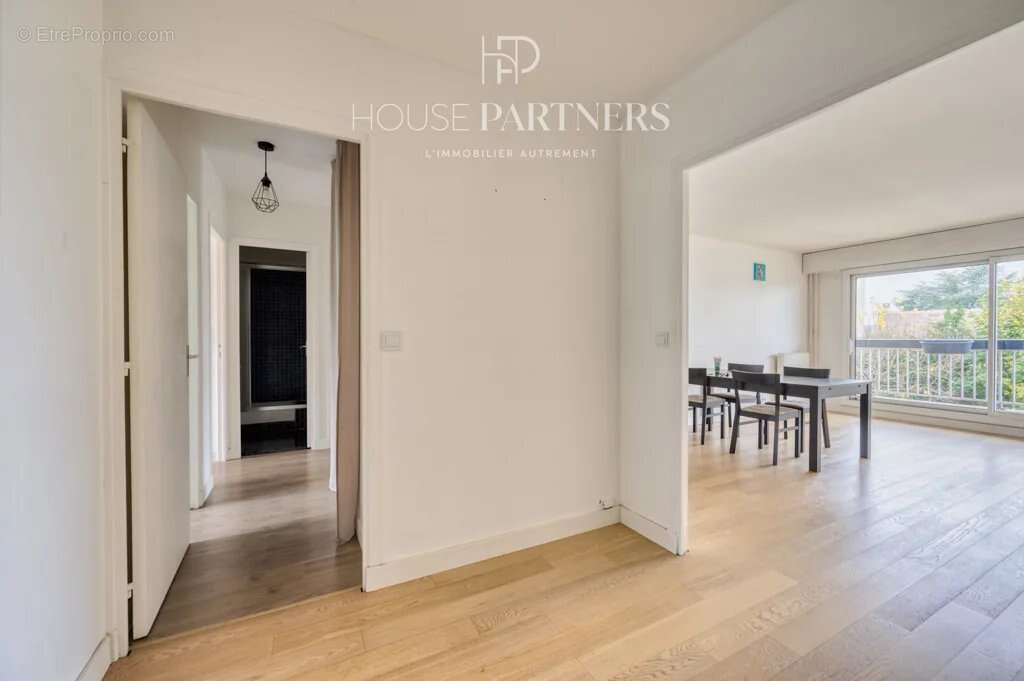 Appartement à RUEIL-MALMAISON