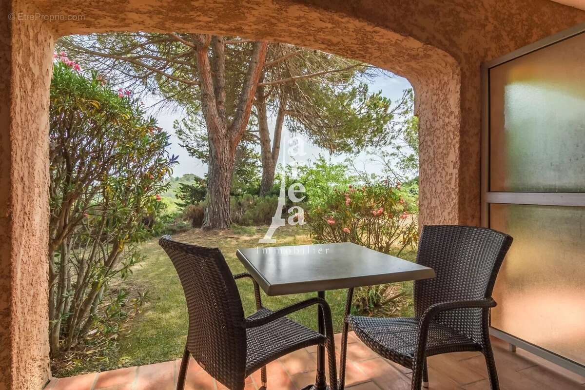 Appartement à VALBONNE