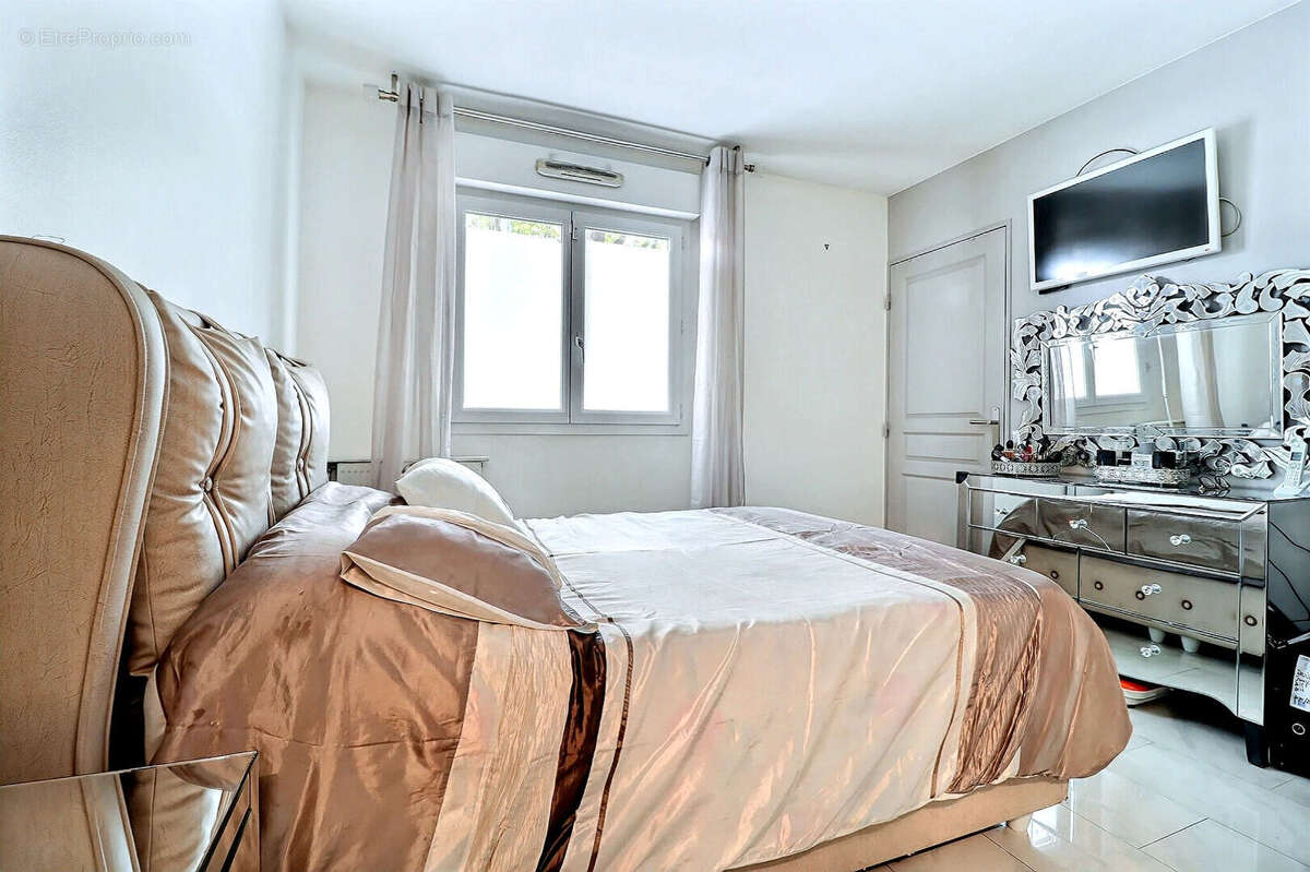 Appartement à SAINT-DENIS