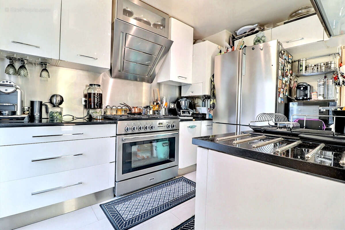 Appartement à SAINT-DENIS