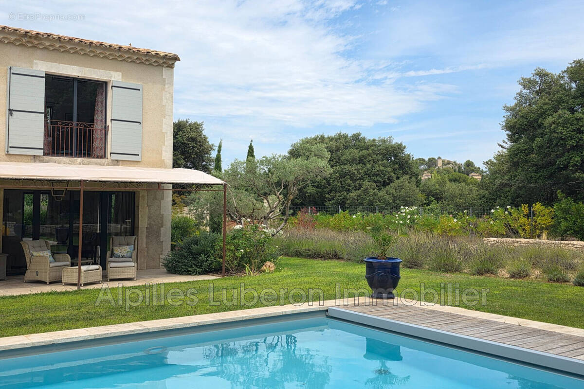 Maison à EYGALIERES