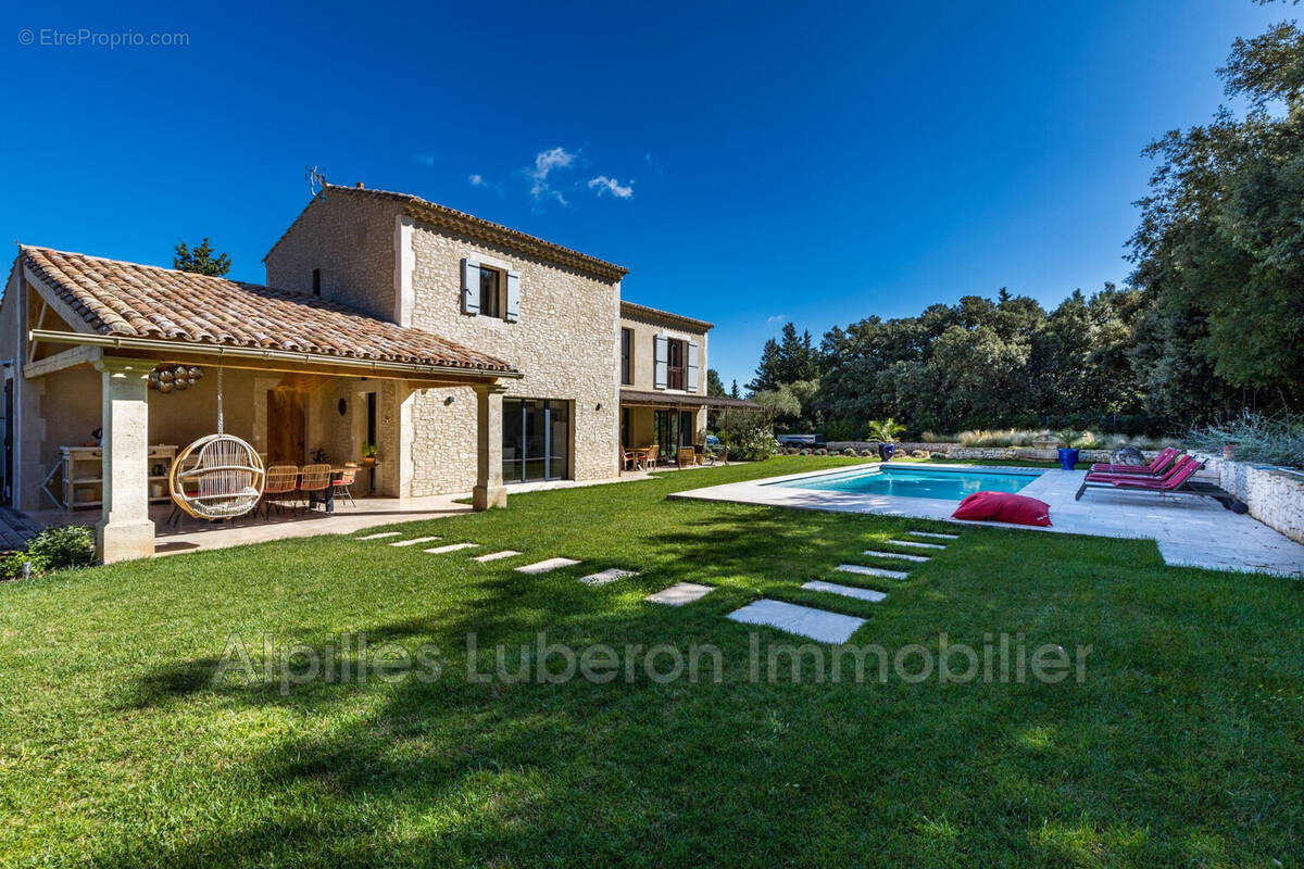 Maison à EYGALIERES