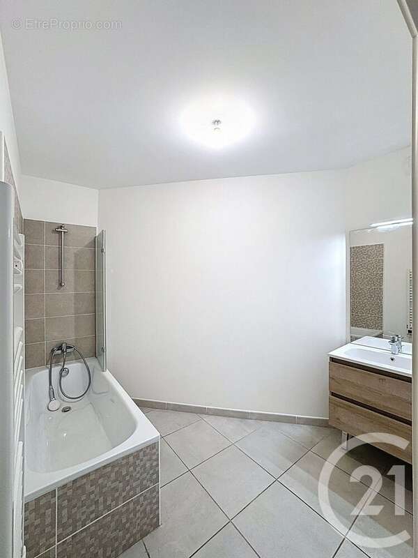 Appartement à TRETS