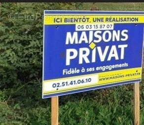 Terrain à LA ROCHE-SUR-YON