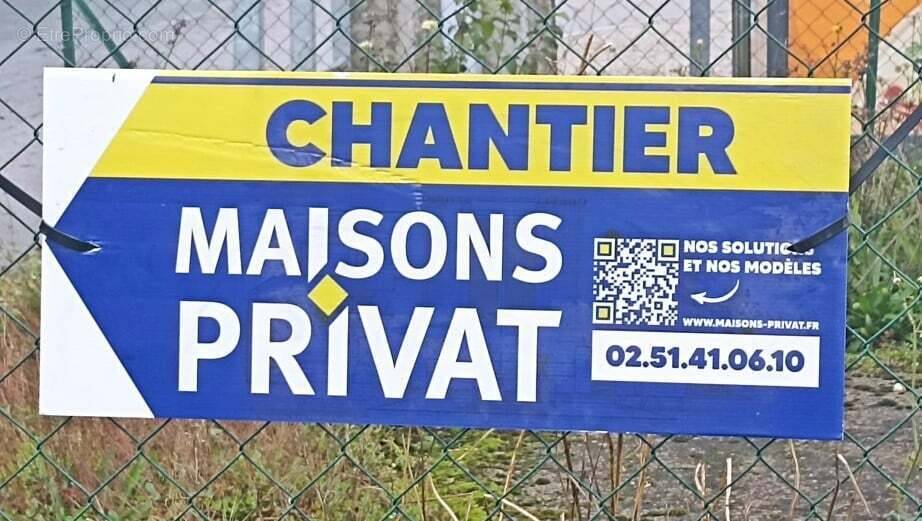 Terrain à LA ROCHE-SUR-YON