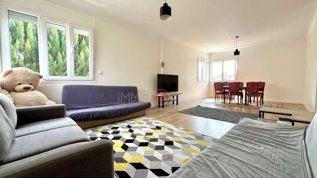 Maison à VILLEMOMBLE