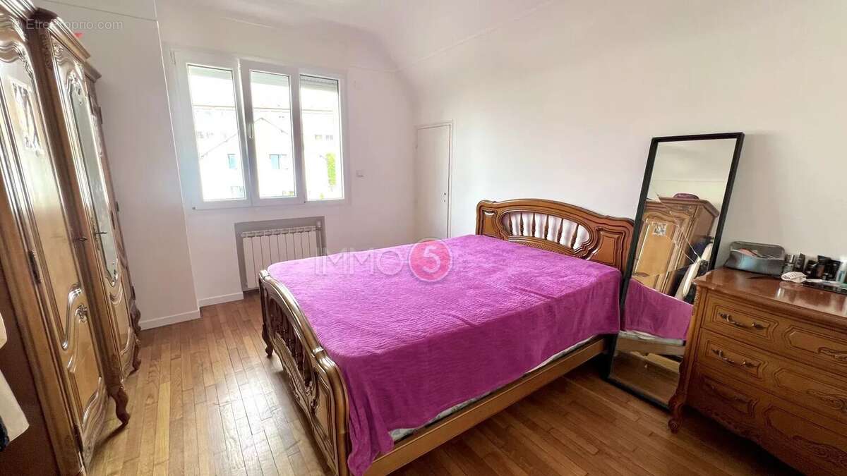 Maison à VILLEMOMBLE