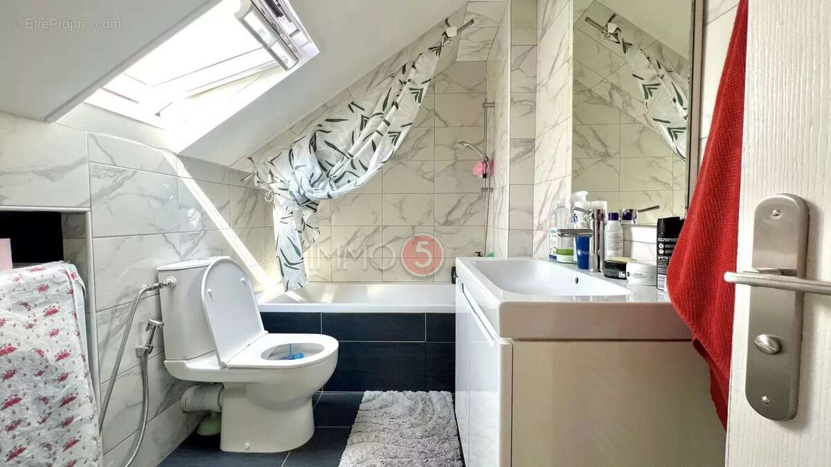 Maison à VILLEMOMBLE