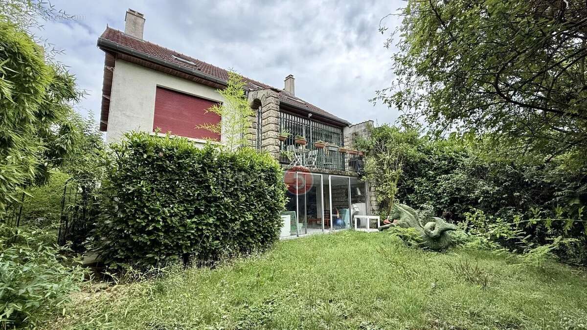 Maison à VILLEMOMBLE