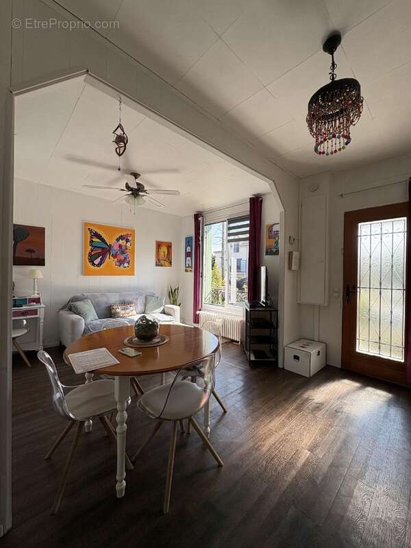 Maison à MONTFERMEIL