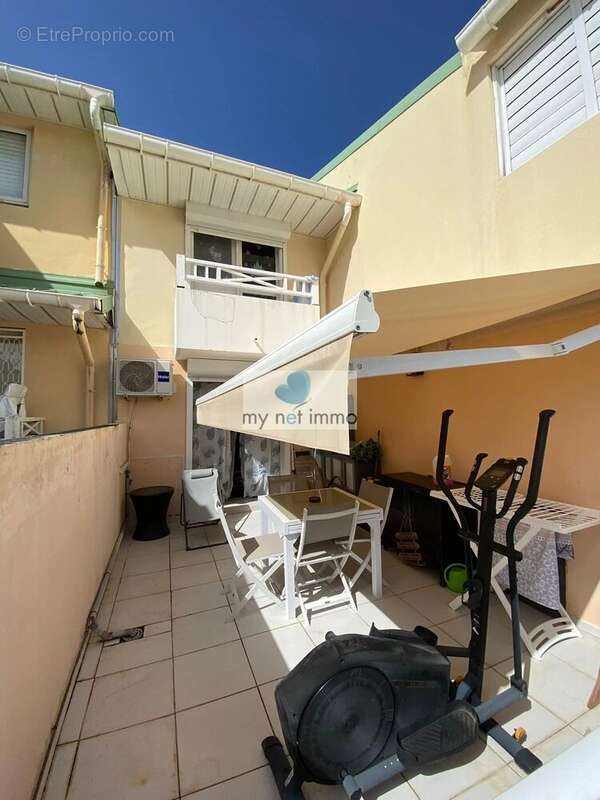 Appartement à LE GOSIER