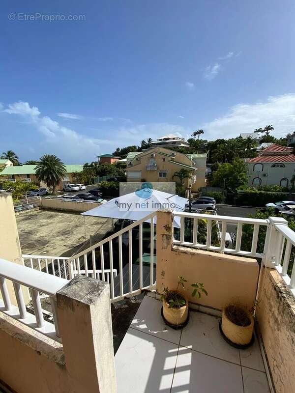 Appartement à LE GOSIER