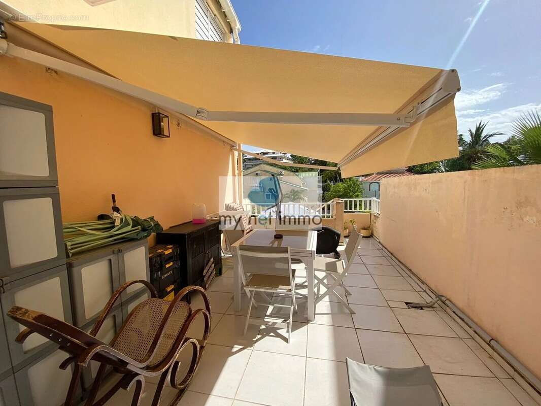 Appartement à LE GOSIER