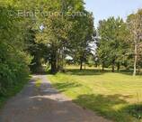 Terrain à CHEVANNES